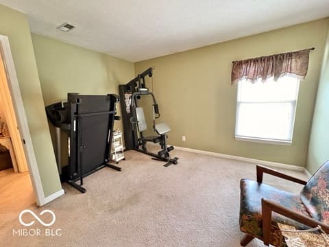 Photo of 1240 Legacy Lane, Indianapolis, IN