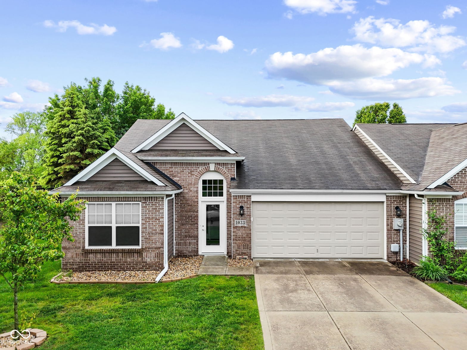 Photo of 1033 Mount Olive Road, Whiteland, IN
