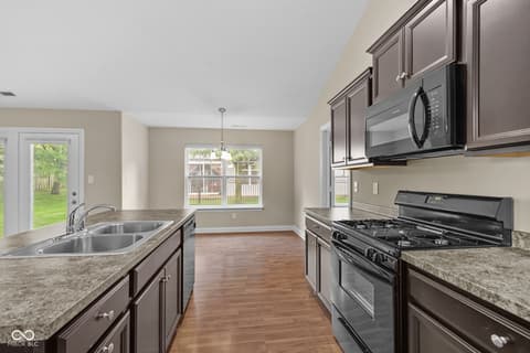 Photo of 1033 Mount Olive Road, Whiteland, IN