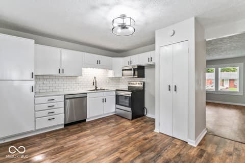 Photo of 2533 Aurie Drive, Indianapolis, IN
