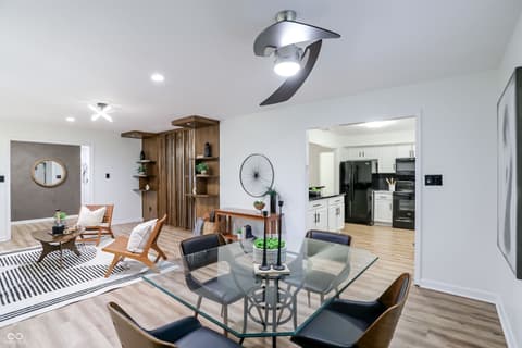 Photo of 512 Lexington Boulevard, Carmel, IN