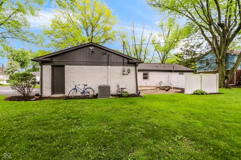 Photo of 512 Lexington Boulevard, Carmel, IN