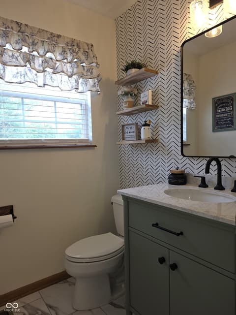 Photo of 1518 Pippin Drive, Greenfield, IN