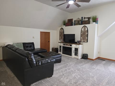 Photo of 1518 Pippin Drive, Greenfield, IN