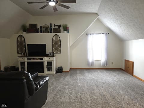 Photo of 1518 Pippin Drive, Greenfield, IN