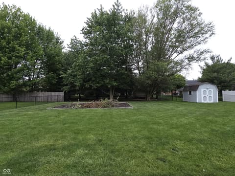 Photo of 1518 Pippin Drive, Greenfield, IN