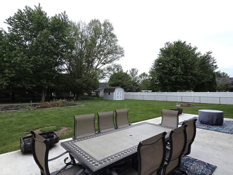 Photo of 1518 Pippin Drive, Greenfield, IN