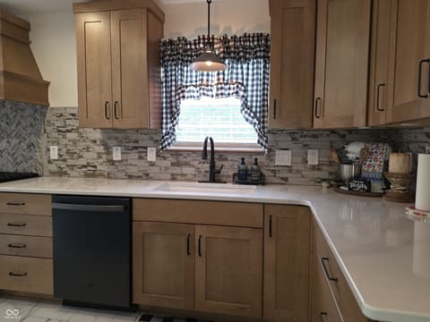 Photo of 1518 Pippin Drive, Greenfield, IN