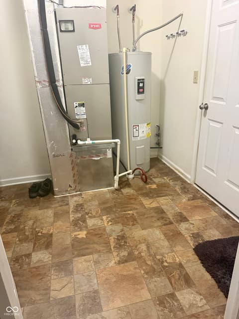 Utility Room — 881 Sommersweet Run, Greenwood, IN