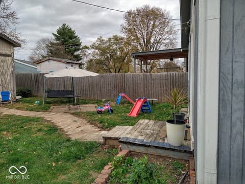 Photo of 3330 S Mooresville Road, Indianapolis, IN