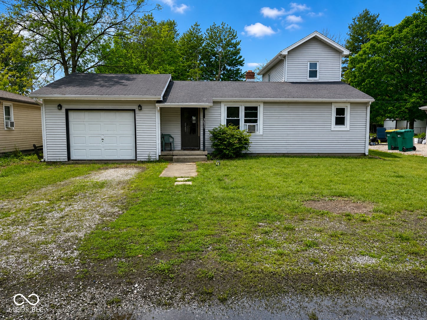 Photo of 5631 N Clover West Drive, Fairland, IN