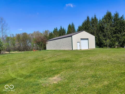 Photo of 12330 County Road 4, Middlebury, IN