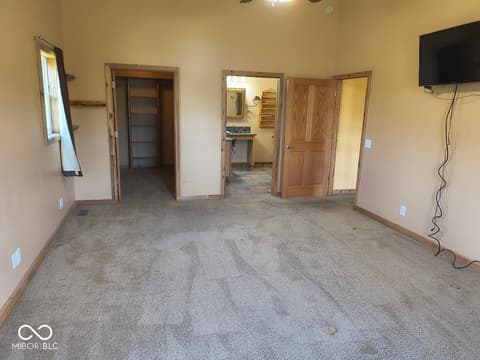 Photo of 12330 County Road 4, Middlebury, IN