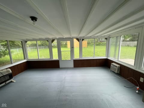Bonus room at 43 E Cragmont Drive, Indianapolis, IN