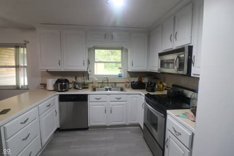 Kitchen at 43 E Cragmont Drive, Indianapolis, IN