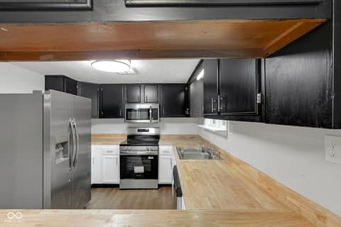 Kitchen at 2525 E Jackson Street, Muncie, IN