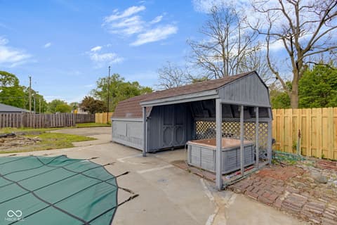 Out Buildings — 2525 E Jackson Street, Muncie, IN