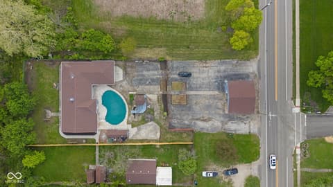 Aerial view at 2525 E Jackson Street, Muncie, IN