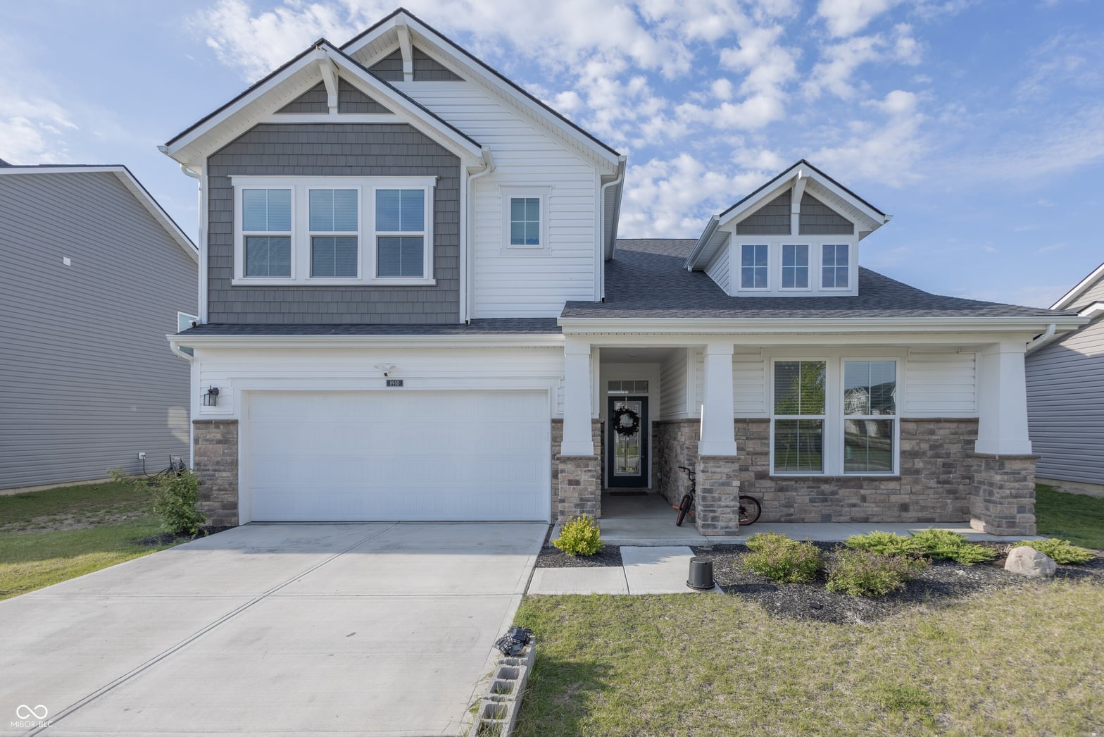 Photo of 8910 Howlett Lane, Indianapolis, IN