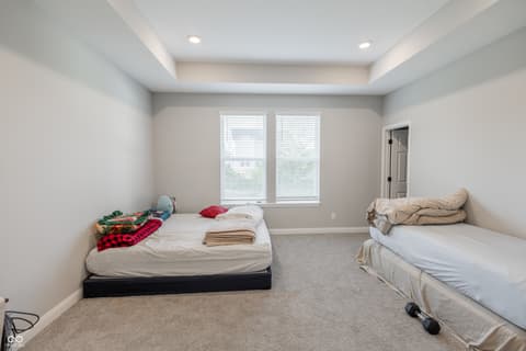 Photo of 8910 Howlett Lane, Indianapolis, IN