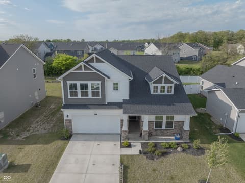 Photo of 8910 Howlett Lane, Indianapolis, IN