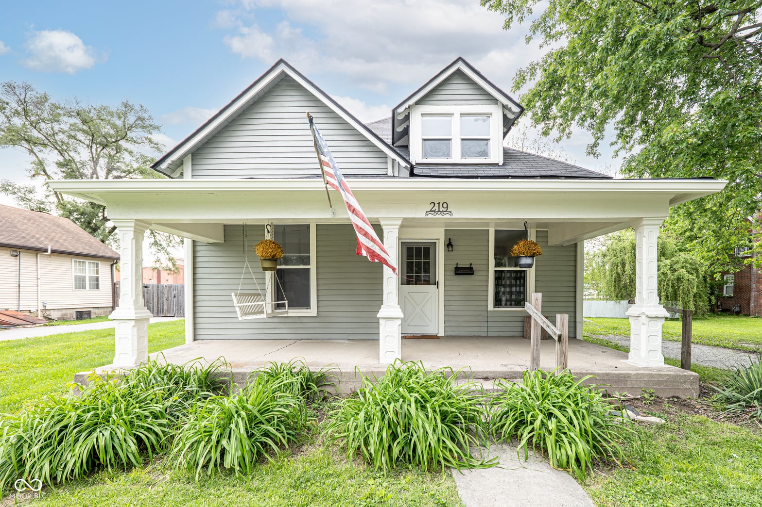Photo of 219 W Garden Street, Fortville, IN