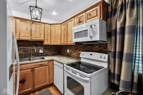 Kitchen at 410 S Post Road, Indianapolis, IN