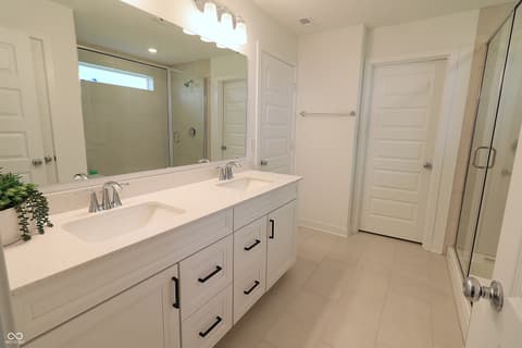 Photo of 11845 Lyndale Drive, Fishers, IN