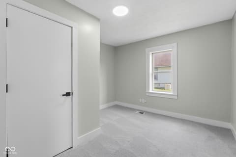 Photo of 132 S Ross Street, Columbus, IN