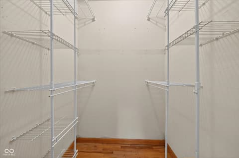 Walk In Closets — 16566 Gray Road, Westfield, IN