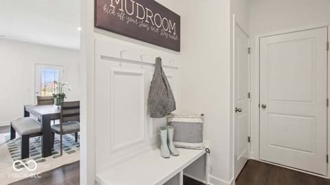 Photo of 800 Pearl Street, Whiteland, IN