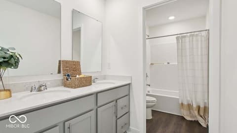 Photo of 800 Pearl Street, Whiteland, IN