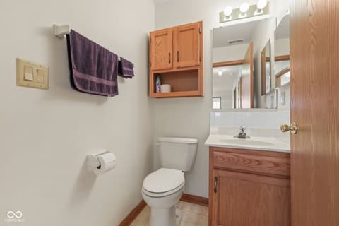 Photo of 7947 Bentley Commons Drive, Indianapolis, IN