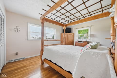 Bedroom at 1761 W State Road 32 Highway, Winchester, IN
