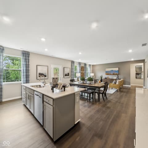 Photo of 810 Pearl Street, Whiteland, IN