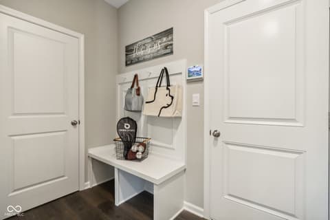 Photo of 810 Pearl Street, Whiteland, IN