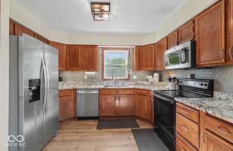 Photo of 516 Palmyra Drive, Indianapolis, IN