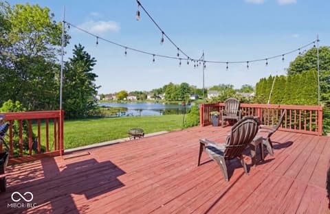 Photo of 516 Palmyra Drive, Indianapolis, IN