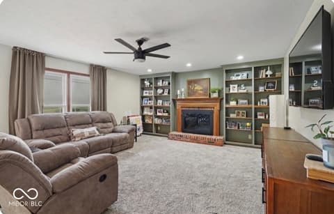 Photo of 516 Palmyra Drive, Indianapolis, IN