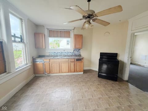 Photo of 624 S Gallatin Street, Marion, IN