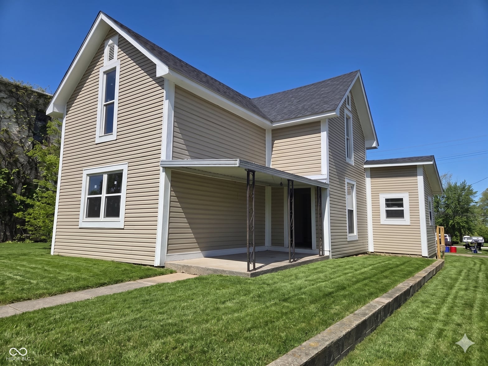 Photo of 105 N Main Street, Modoc, IN