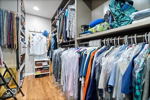 Walk In Closets — 11416 E Lakeshore Drive, Carmel, IN