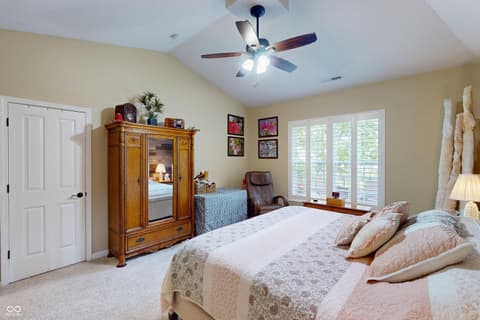 Photo of 6166 Royal Alley Place, Indianapolis, IN