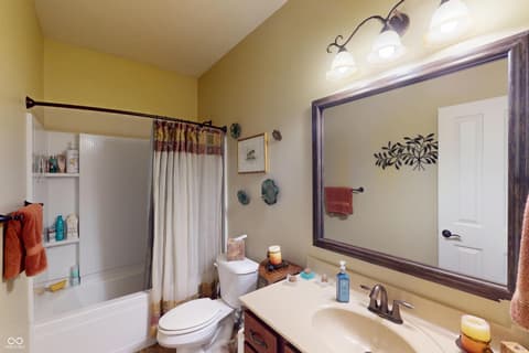 Photo of 6166 Royal Alley Place, Indianapolis, IN