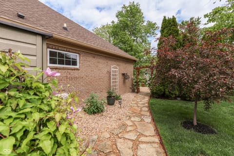 Photo of 6166 Royal Alley Place, Indianapolis, IN
