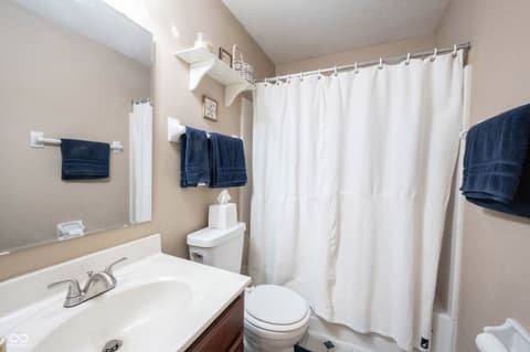Photo of 12559 Pointer Place, Fishers, IN