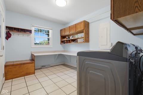 Laundry room at 14561 Saddleback Drive, Carmel, IN