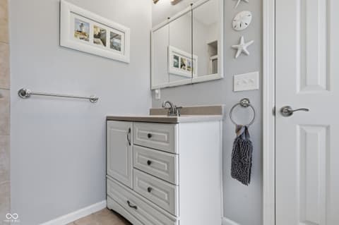 Primary bathroom at 14561 Saddleback Drive, Carmel, IN