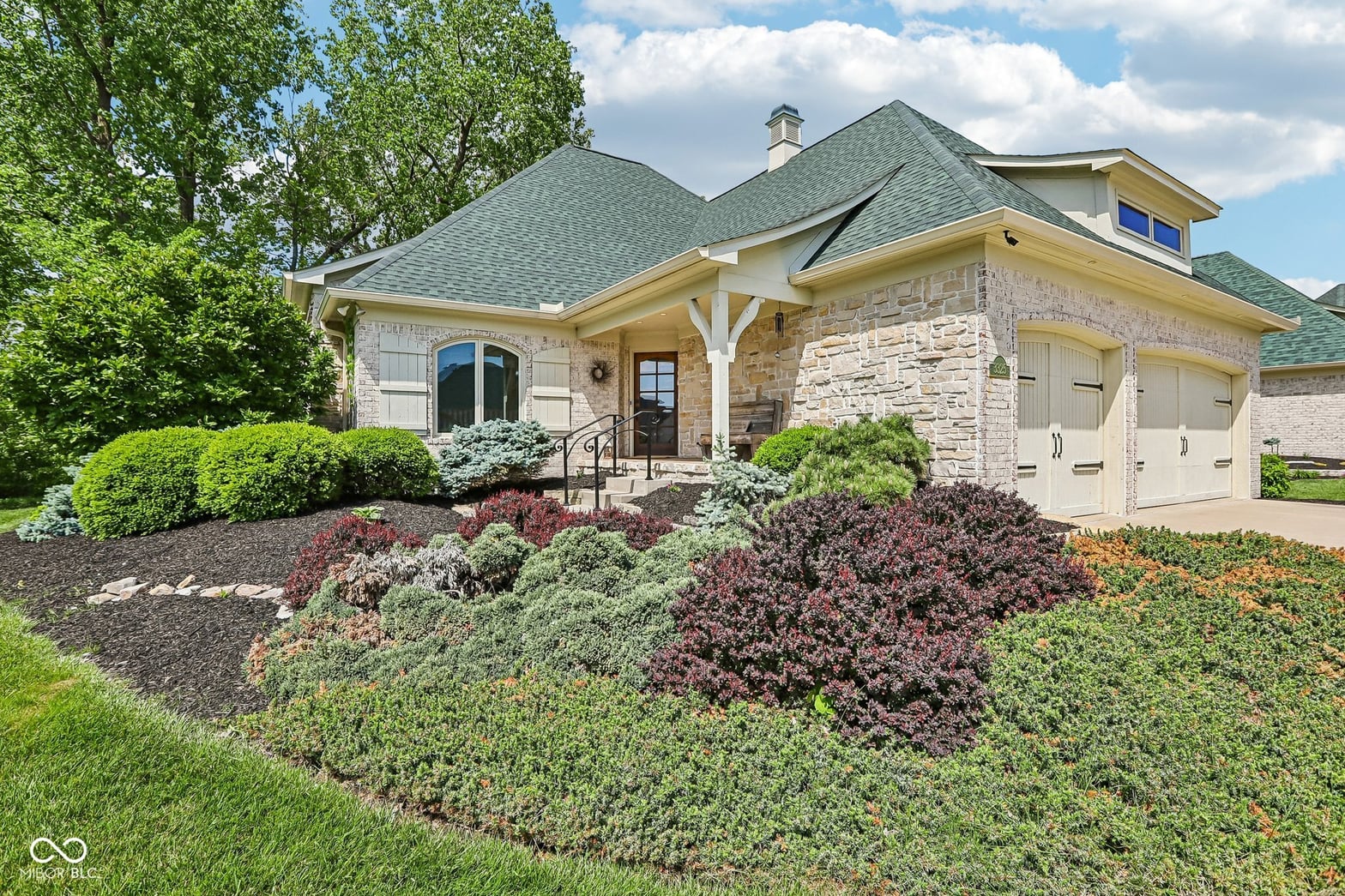 Photo of 3325 Nottinghill Drive E, Plainfield, IN