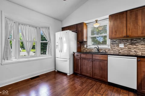 Photo of 1129 Wheatfield Court, Carmel, IN